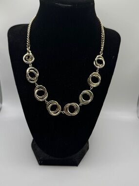 Banana Republic Silver Tone Interlocking Ring Statement Necklace